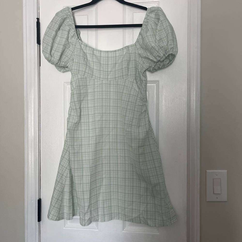 SHEIN Plaid Green Tie Backless Puff Sleeve Dress